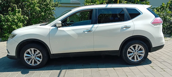 NISSAN X-Trail 2015 — imagine 3