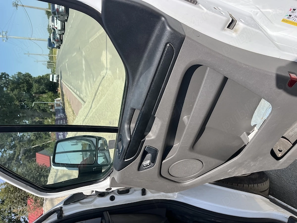 FORD Transit Connect 2021 — imagine 10