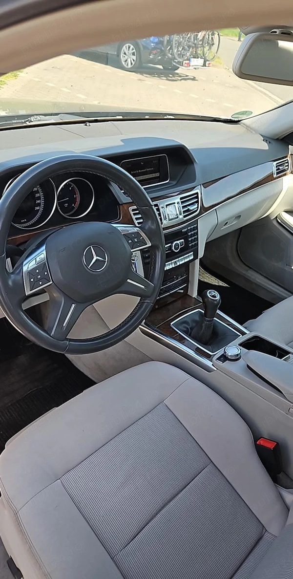 MERCEDES-BENZ E-Class 2013 — imagine 3