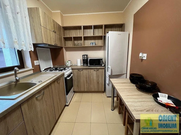 Tomis Plus, de inchiriat apartament 2 camere, mobilat, gaze — fotografia 1