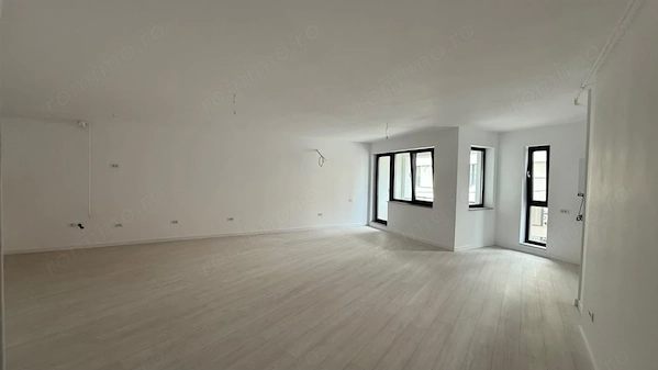3 camere, Nerva Traian, Metrou Timpuri Noi — fotografia 3