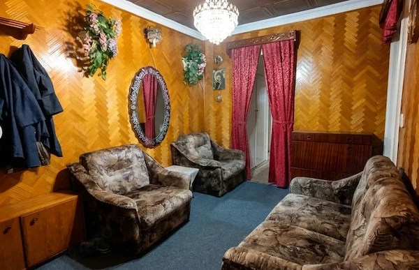 Vând apartament in Sibiu confort 1 de 92 mp, 4 camere decomandate (opțiune a 5-a), bucătărie, 2 băi — fotografia 1