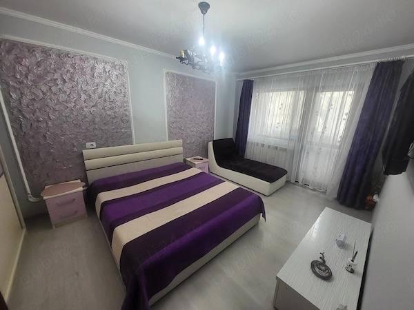 Inchiriez apartament o camera Micro 21 Galati — fotografia 1