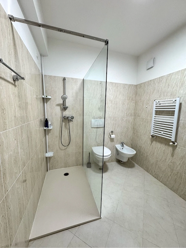Proprietar,vand ap 3 camere si 2 bai,Torontalului — fotografia 3