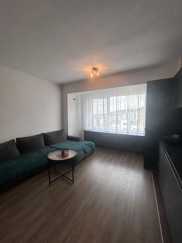 Apartament de 2 camere, semidecomandat, prima inchiriere !!! — fotografia 3