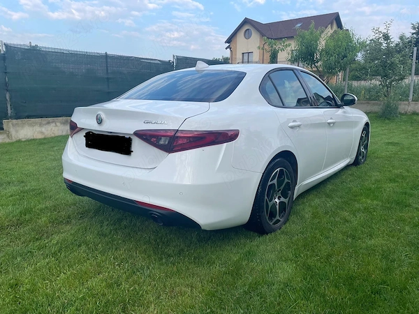 ALFA ROMEO Giulia 2022 — imagine 5