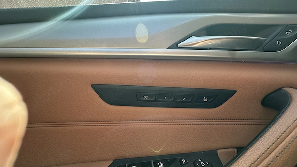 BMW 5 Series 2020 — imagine 3