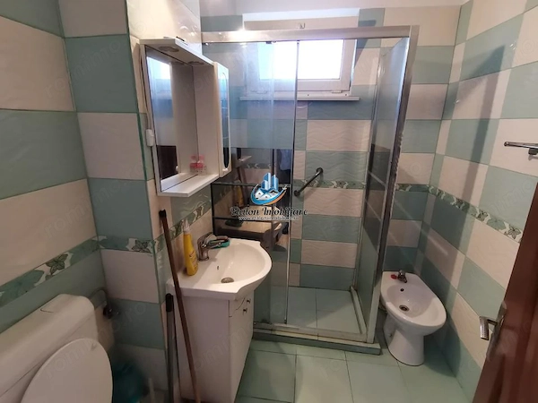 Apartament 2 camere, etaj 3, zona ultracentrala, Piatra Neamt — fotografia 3
