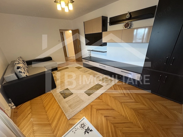 Apartament cu 2 camere, decomandat, 54mp, Zona Pandurilor — fotografia 3