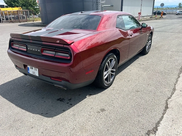 DODGE Challenger 2018 — imagine 2