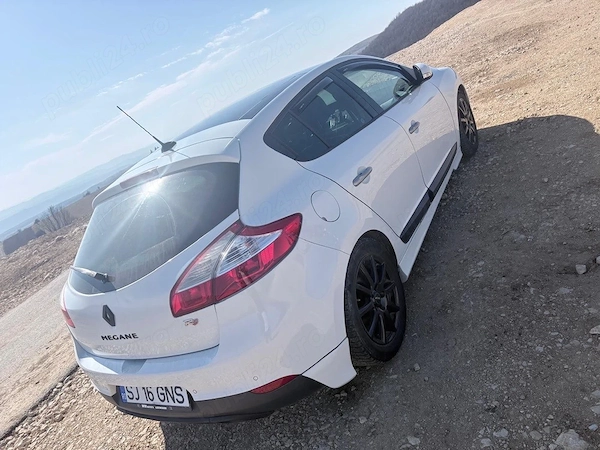 RENAULT Megane 2010 — imagine 3