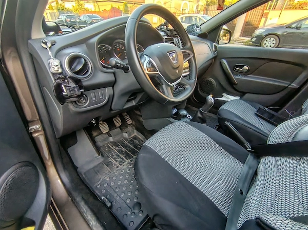 DACIA Sandero 2019 — imagine 4