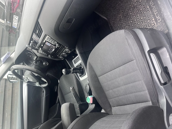SKODA Octavia 2013 — imagine 5