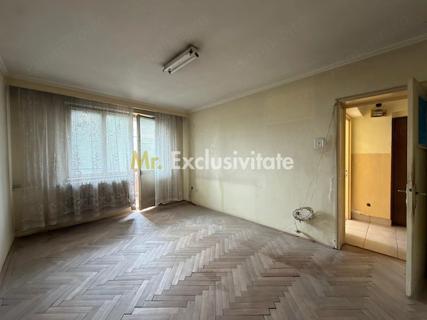 Apartament 3 camere | Calea București- decomandat-Pitesti — fotografia 1