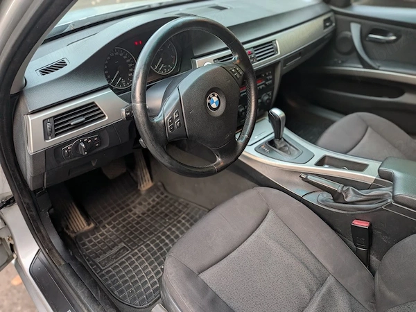 BMW 3 Series 2006 — imagine 4