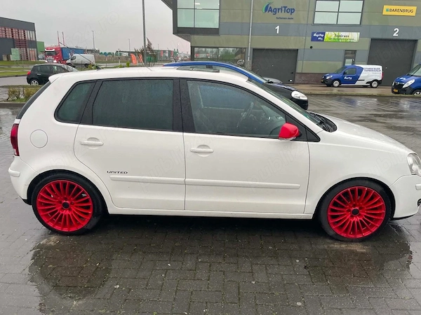 VOLKSWAGEN Polo 2008 — imagine 3