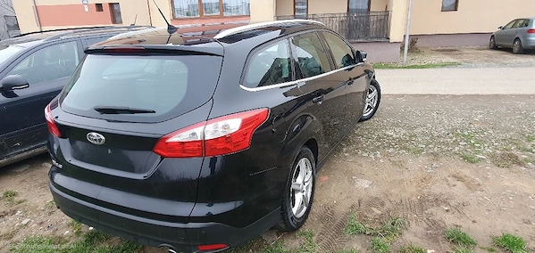 FORD Focus 2011 — imagine 2