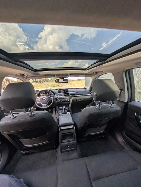 Vând BMW 320d (Break) 2017 Cu Plafon Panoramic Ideal pentru Familie