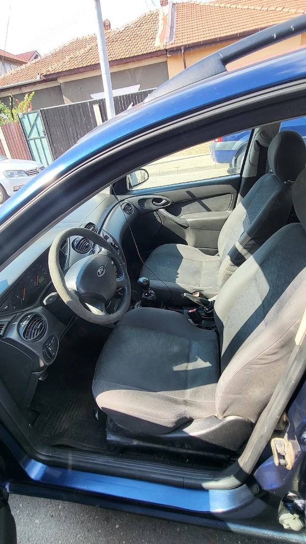 FORD Focus 2004 — imagine 9