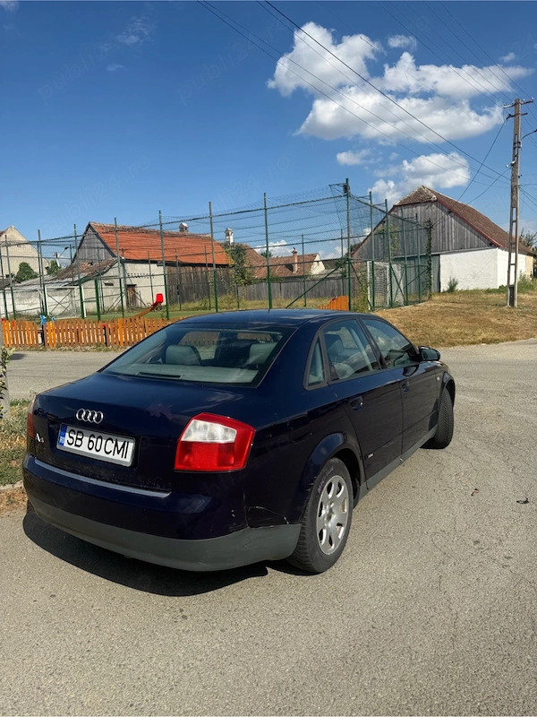 AUDI A4 2003 — imagine 3