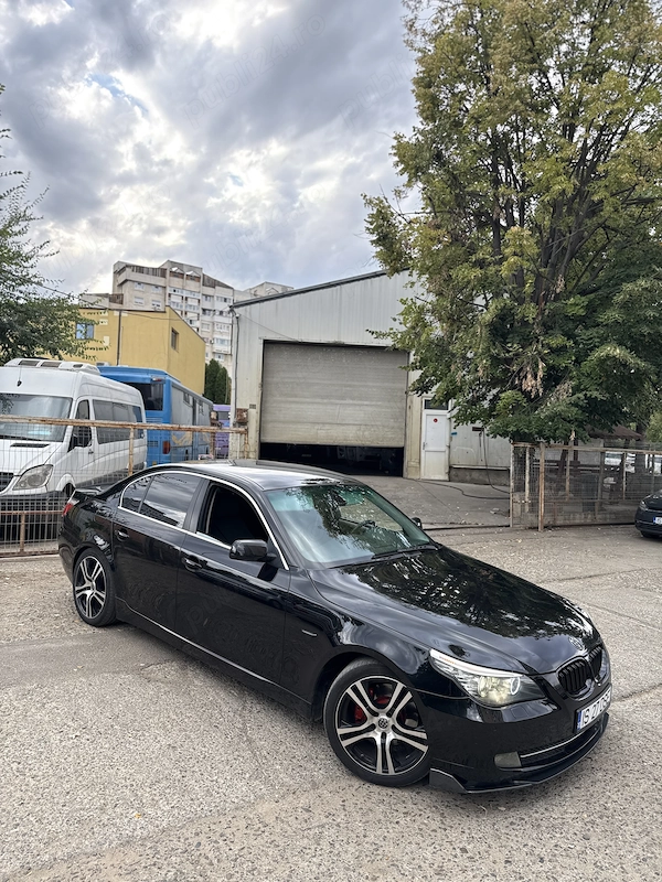 BMW 5 Series 2009 — imagine 4