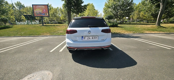 VOLKSWAGEN Passat Alltrack 2020 — imagine 9