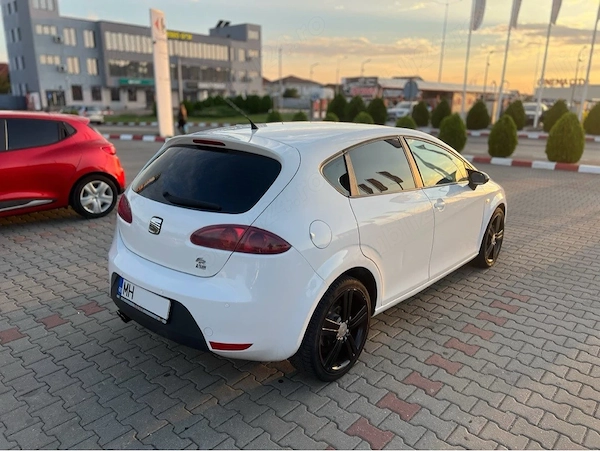 SEAT Leon 2008 — imagine 4