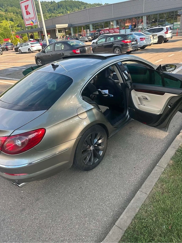 VOLKSWAGEN Passat CC 2009 — imagine 4