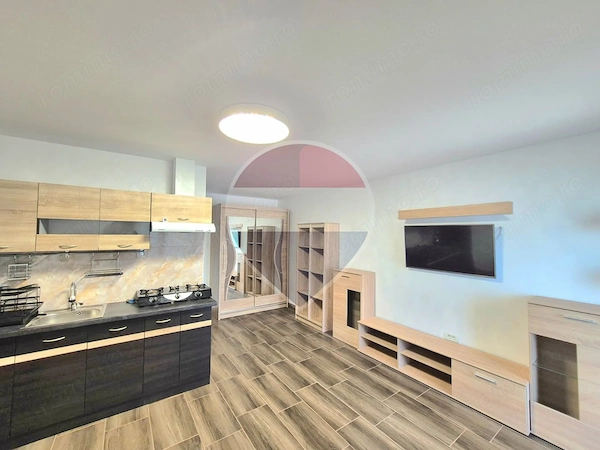 Apartament cu 1 camere de închiriat cu loc de parcare în zona Bujac — fotografia 2