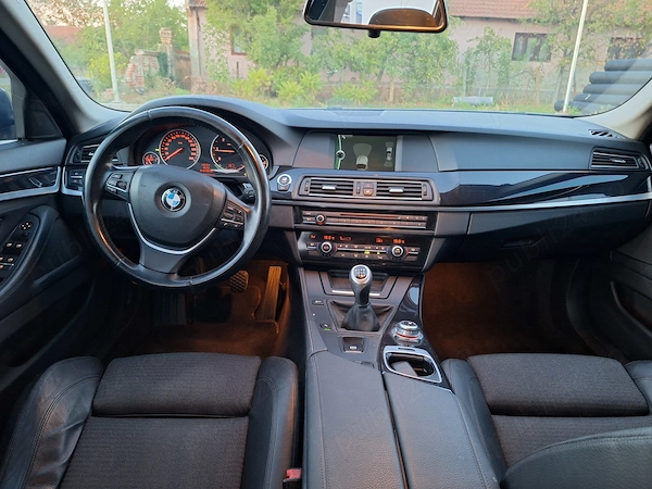 BMW 5 Series 2011 — imagine 5