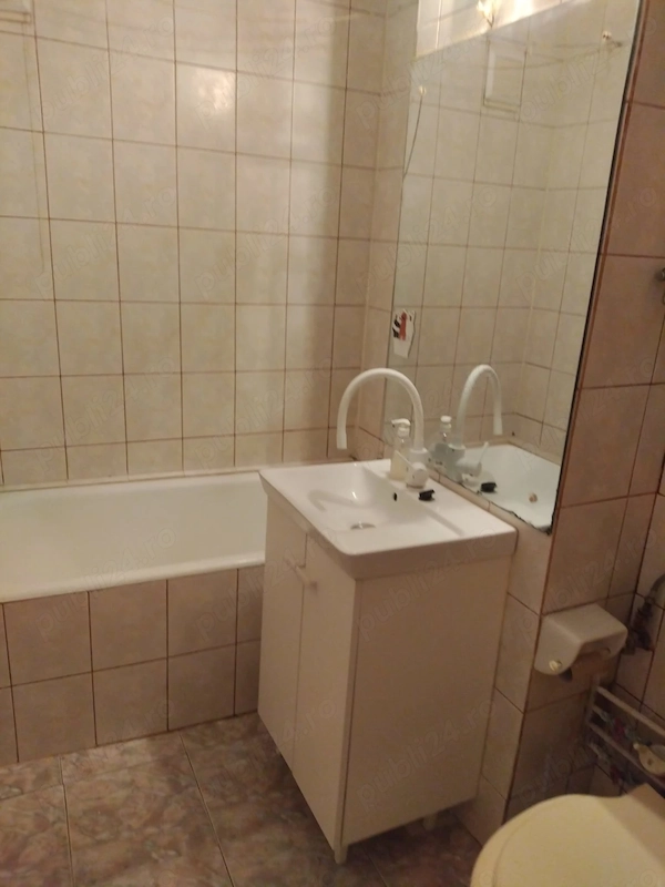 Direct proprietar închiriez garsoniera pe str Secuilor, spatioasa cu balcon renovata in aug 2026 — fotografia 1