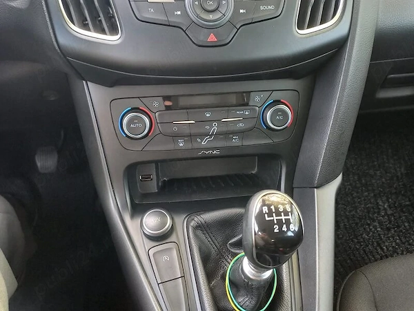 FORD Focus 2016 — imagine 12