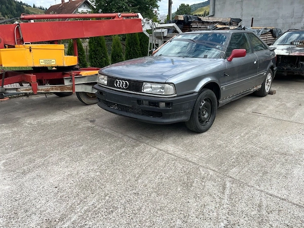 AUDI 80 1990 — imagine 2