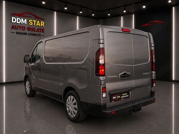 RENAULT Trafic 2018 — imagine 3