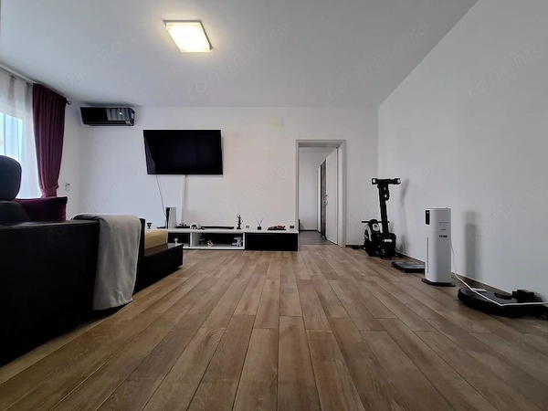 Apartament 3 camere-bloc nou-etaj 1-65 mp+balcon 10 mp+loc de parcare-Buziasului — fotografia 3