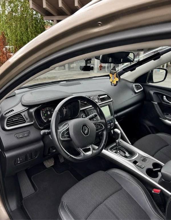 RENAULT Kadjar 2016 — imagine 2