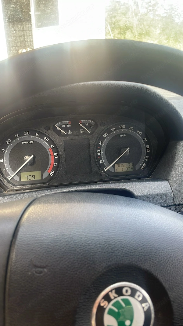SKODA Fabia 2005 — imagine 6