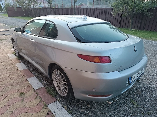 ALFA ROMEO GT 2004 — imagine 5