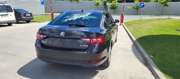 SKODA Superb 2019 — imagine 3