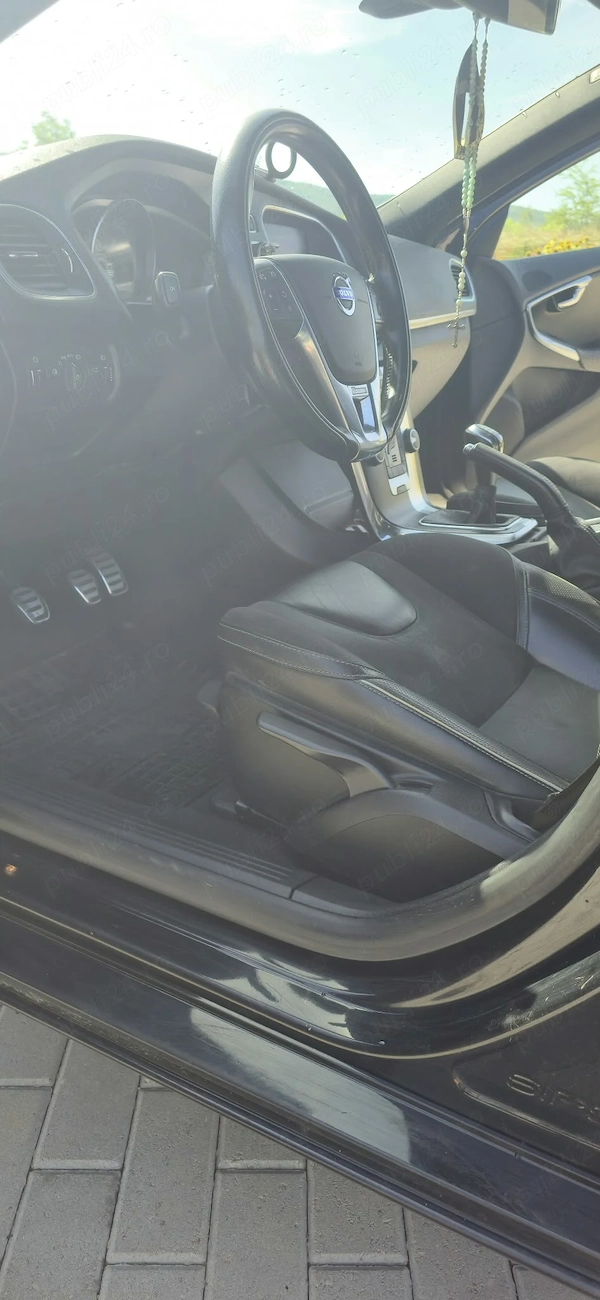 VOLVO V40 2014 — imagine 6