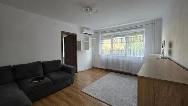 3 camere Iosefin | et 3 + balcon | Centrala proprie | Mobilat si utilat — fotografia 1
