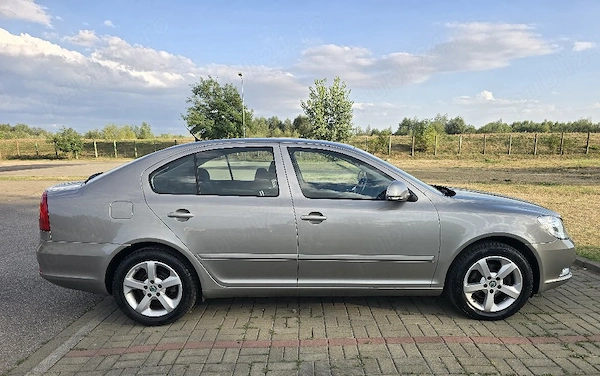 SKODA Octavia 2013 — imagine 4