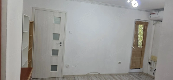 Proprietar | 2 camere renovat, mobilat | Baciului S5 | balcon | AC | lift | 450 neg — fotografia 3