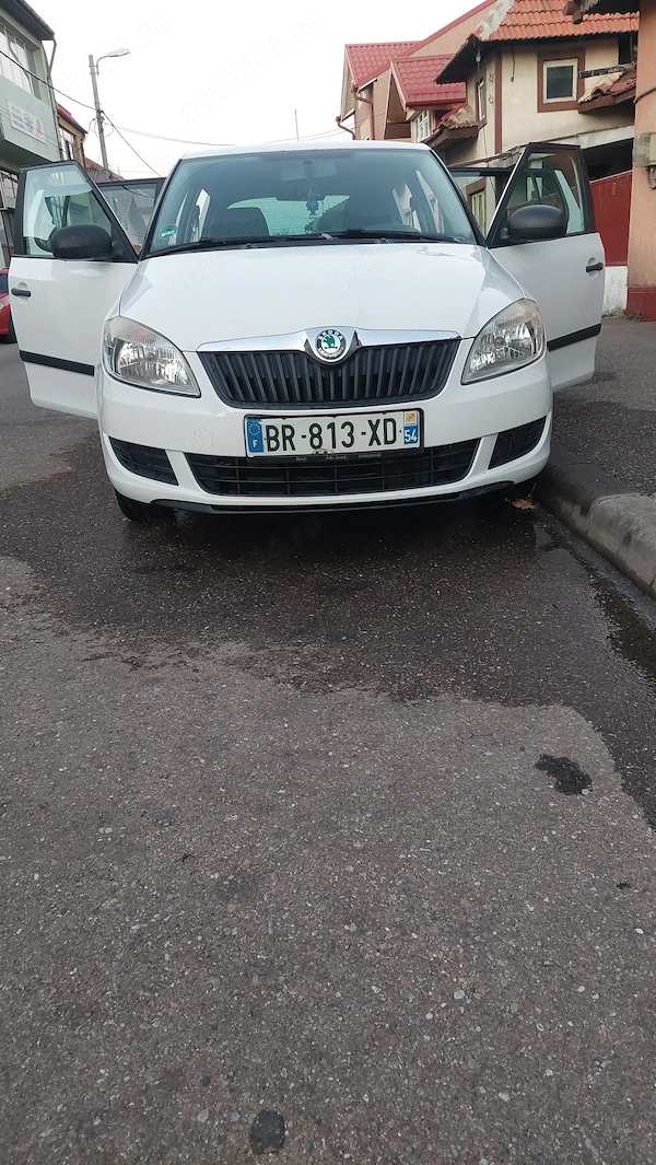 SKODA Fabia 2011 — imagine 10