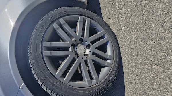 MERCEDES-BENZ C-Class 2010 — imagine 4