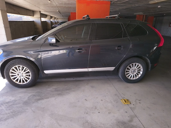 VOLVO XC60 2011 — imagine 3