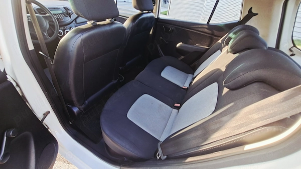HYUNDAI i10 2008 — imagine 5