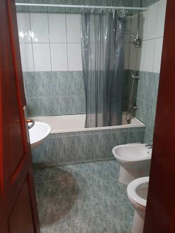 Proprietar dau in chirie apartament 2 camere — fotografia 3