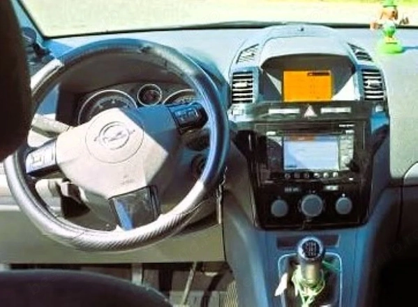 OPEL Zafira 2013 — imagine 3