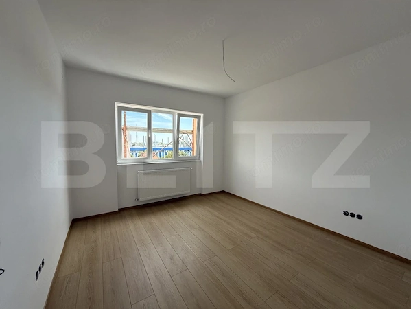 Apartament cu 4 camere, 84 mp, zona semicentrală — fotografia 1